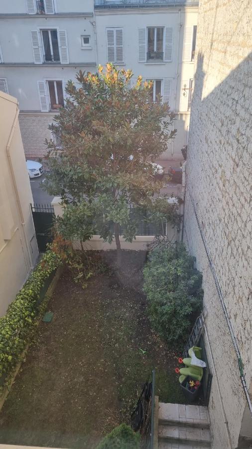 Appartement Luxueux Dans Maison Bourgeoise Parisienne ルヴァロワ＝ペレ エクステリア 写真